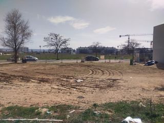 “4 parcelas urbanas en Villanueva de la Torre “