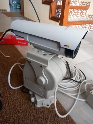 Cámara térmica seguridad control perimetral