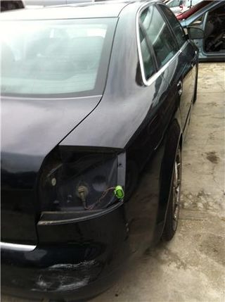 FARO DEL. DCHO Audi A4 Berlina (8E)(12.2001->) 1.8 T [1,8 Ltr. - 110 kW 20V Turbo]