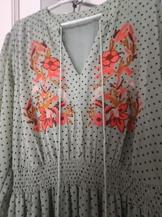 Vestido boho verde con lunares