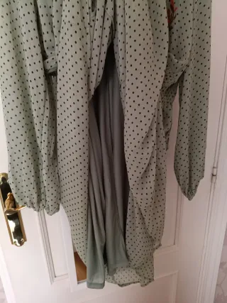 Vestido boho verde con lunares