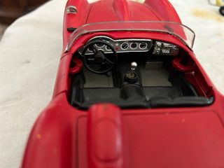 Ferrari Testarossa Scala 1/8