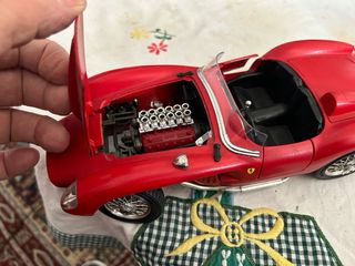 Ferrari Testarossa Scala 1/8