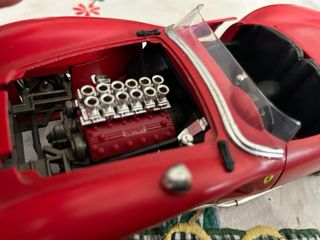 Ferrari Testarossa Scala 1/8