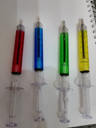 Bolígrafos Jeringuilla 1 euro la unidad
