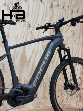 Focus Jarifa2 6.9 Nine Shimano XT 2023