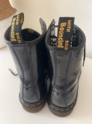 Botas Dr. Martens Negras Charol