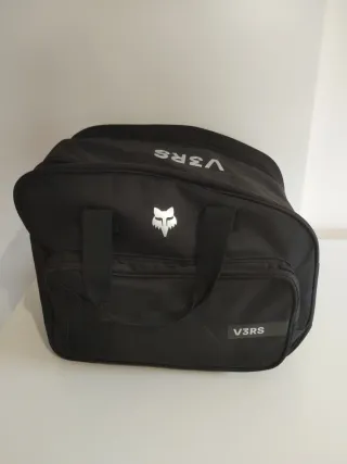 Casco Fox V3 RS Carbon Matt Sin uso. Sin rascazos.