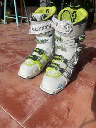 Botas de esquí Scott blancas y verdes