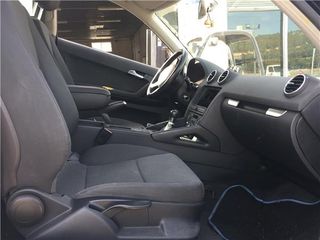 FARO DEL. IZDO. Audi A3 (8P1)(05.2003->) 2.0 TDI 16V