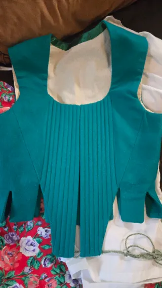 Traje de huertana floral