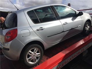 FARO DEL. DCHO Renault Clio III (2005->) 1.5 dCi (C/BR1G)