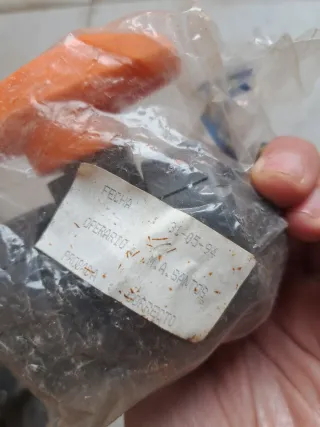 Válvula de bola con maneta naranja