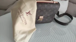 Bolso Louis Vuitton Malletiera Paris Beige.