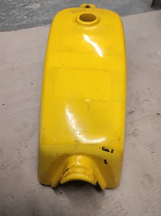 Depósito Puch Cobra TT Amarillo