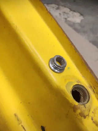 Depósito Puch Cobra TT Amarillo