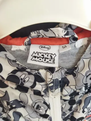Chaqueta Ligera estampada Disney talla 5 años niño