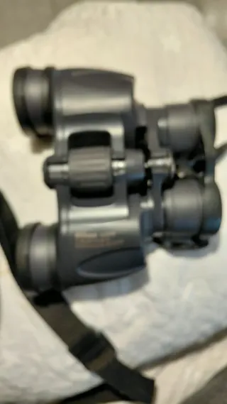 Prismáticos Nikon Action Zoom