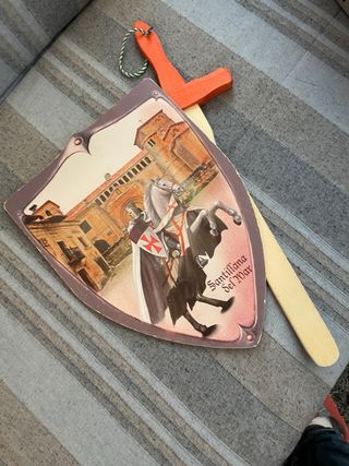 Escudo y Espada Juguete Artesanal
