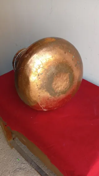 Herrada de cobre antigua