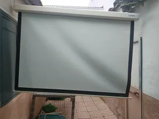 Pantalla Proyector Enrollable NEKIK /Blanco