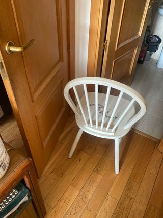 Silla Colonial Blanca Decorada Flores