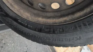Llantas y neumáticos 4 estaciones 215/60 R 16 99H