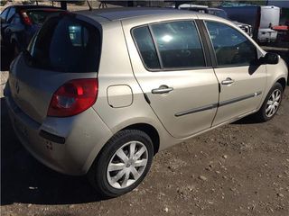 RETROVISOR IZDO. Renault Clio III (2005->) 1.5 dCi (C/BR1G)