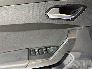 SEAT Nuevo León 2.0 TDI 85kW S&S Reference Go