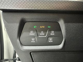 SEAT Nuevo León 2.0 TDI 85kW S&S Reference Go