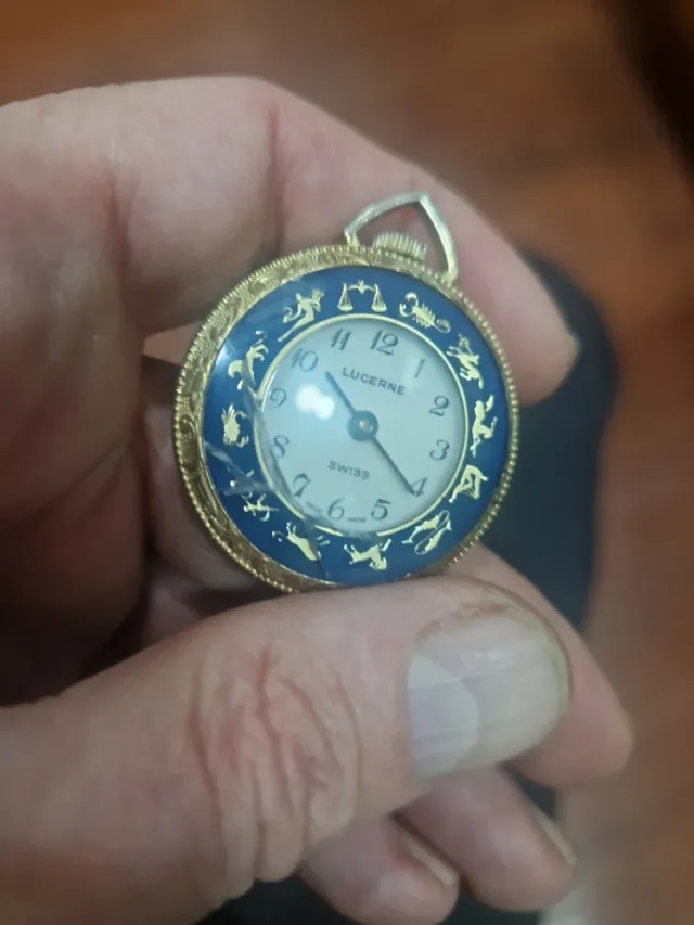Reloj Lucerne 1970 Zodiaco
