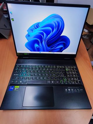 Acer Predator Helios Neo 16 PNH-16-71-76XV