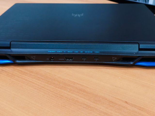 Acer Predator Helios Neo 16 PNH-16-71-76XV