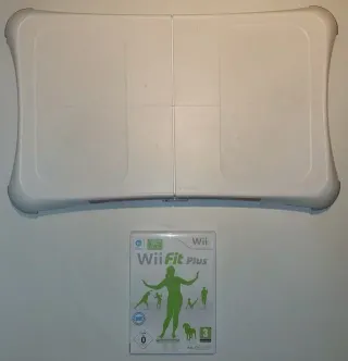 Wii Fit Plus + Balance Board en caja, buen estado
