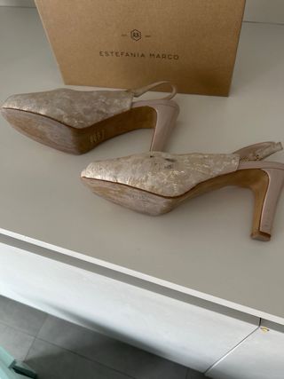 Zapatos Estefania Marco Beige Talla 39