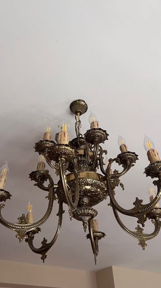 Lámpara de araña dorada vintage