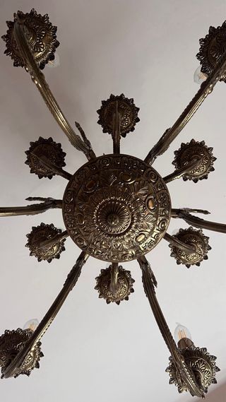 Lámpara de araña dorada vintage