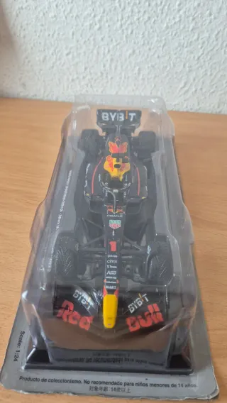 Red Bull Racing RB18 Max Verstappen 2022 formula 1
