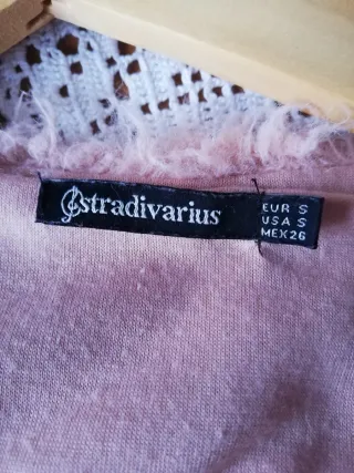 Chaleco rosa pelo Stradivarius Talla Única