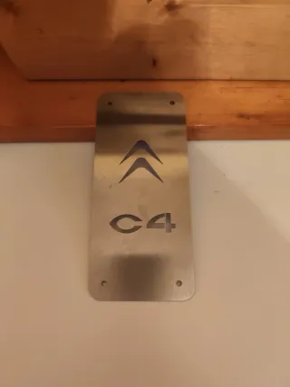 Reposapiés Citroën C4 Inoxidable