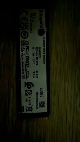 Disco Duro M.2 Kingston NV2 500GB