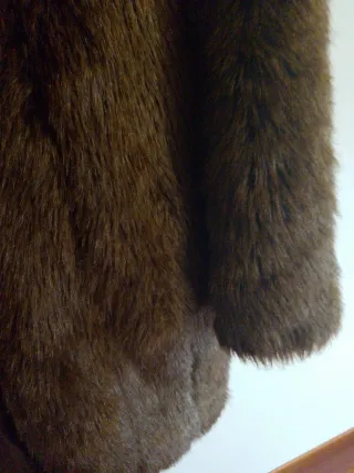 Chaquetón pelo marrón Zara Talla L