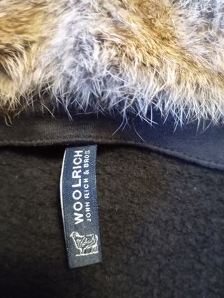 Giacca Woolrich Tg. 40 Nera con Pelliccia