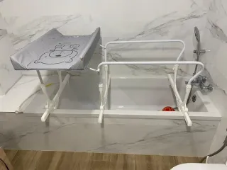 Bañera y cambiador para bebé