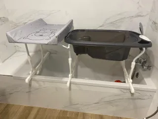 Bañera y cambiador para bebé