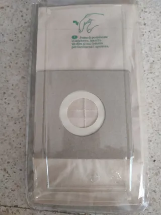 Gruppo di 9 sacchetti aspirapolvere