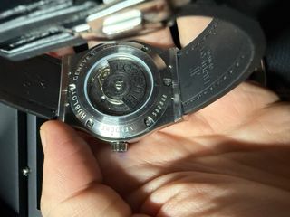 Orologio automatico di lusso con scatola espositiva