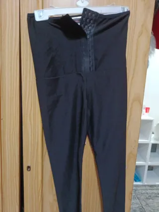 Lote de Ropa entrenamiento negra talla S