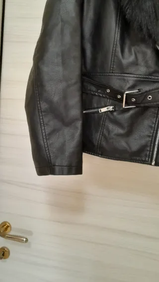 Giubbino donna con pelliccia rimovibile