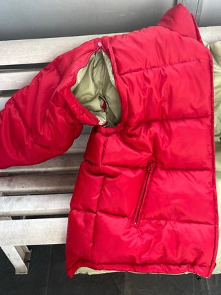 Chaqueta de plumas reversible roja regalo chubasqu